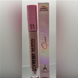 Jeffree Star Supreme Gloss -Supreme Gloss
Naked in the Dark